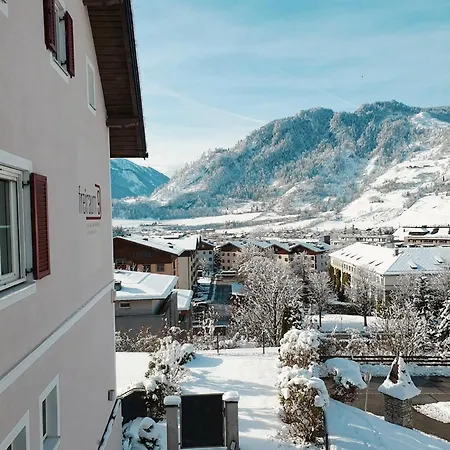 Freiraum 9 Living Apartman *